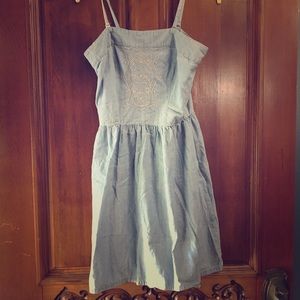 Morona blue jean dress with embroidery